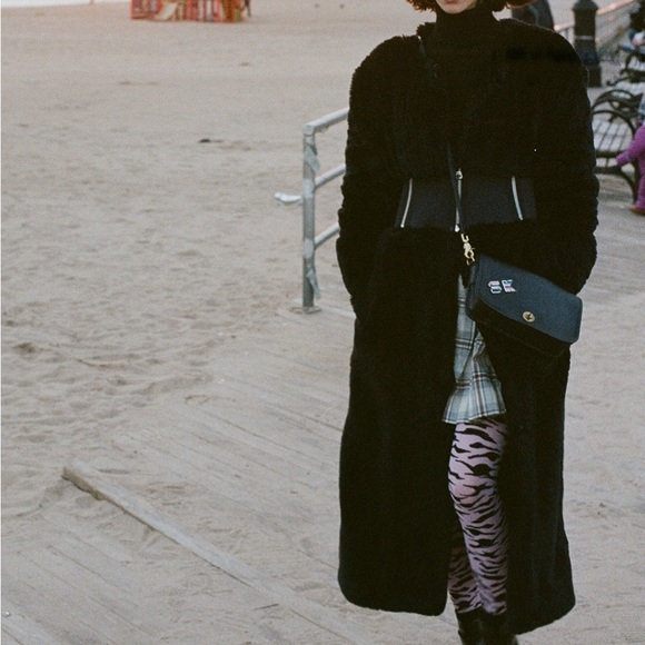 Faux fur coat OUTLAW - Picture 3 of 4